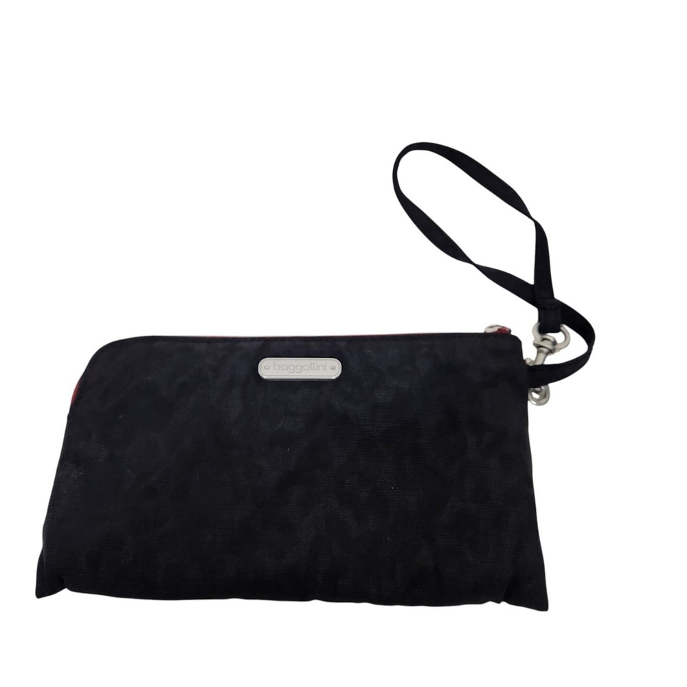 BAGGALLINI Wristlet Pouch Wallet Womens One Size Black RFID Zip Animal Print